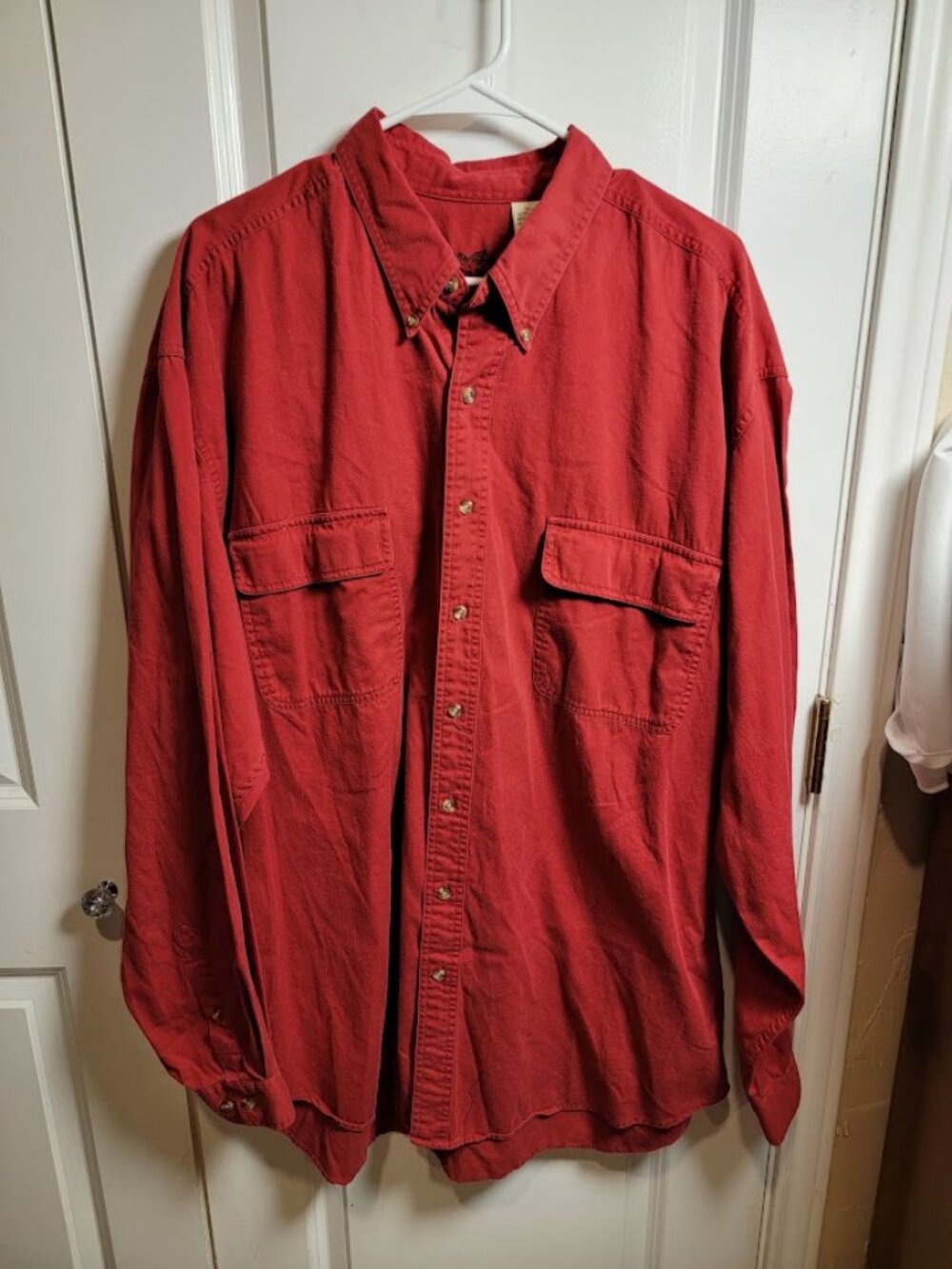 Eddie Bauer Men’s XL Tall Ultra Long Red Cotton Button Down Shirt
